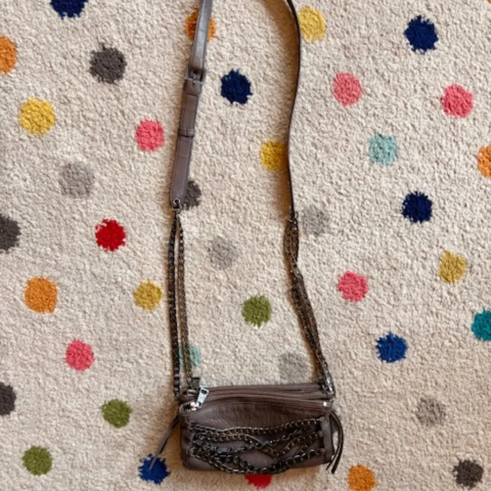 Ash Domino Chain Crossbody Bag in gunmetal grey leather. - Picture 4 of 6